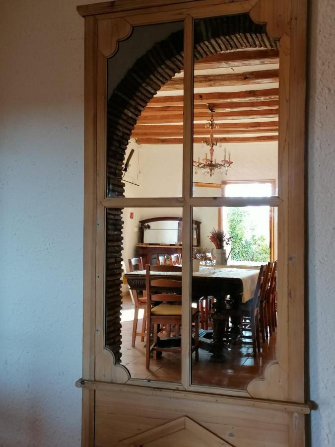 Maset Del Garraf Guest House Olesa de Bonesvalls Exterior foto